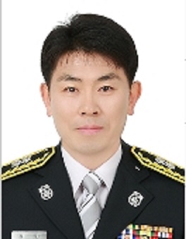  김 진 계룡소방서 엄사119안전센터장